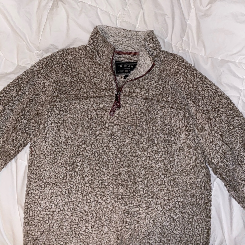 True grit pullover